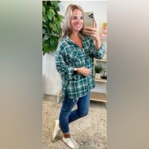 On the Move Green Plaid Flannel Button-Up Top